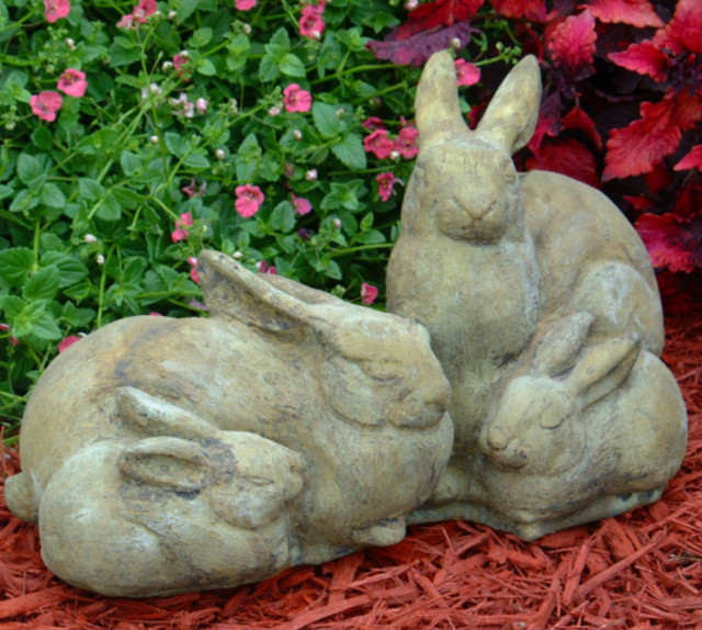Unique Stone - Bunny Family Statue