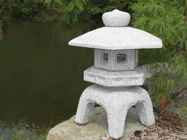 Stone Age Creations Yukimi Lantern